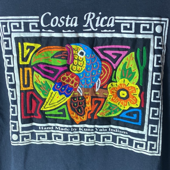 Costa Rica Parrot Bird Sewn Art Travel Kuna Yala Indians T-Shirt Hand made Sz L - Picture 2 of 6